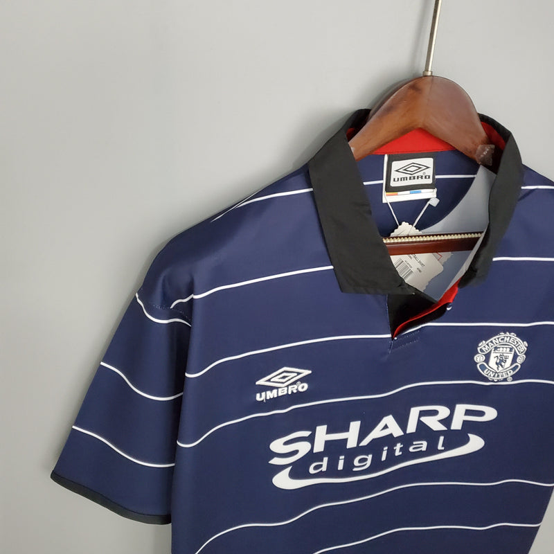 MANCHESTER UNITED II 99/00 MEN (RETRO) 