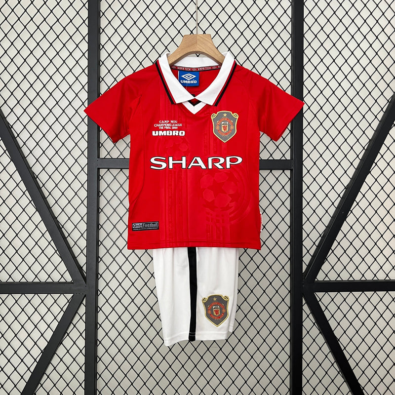 MANCHESTER UNITED T-SHIRT I 99/00 CHILDREN'S SET (RETRO)