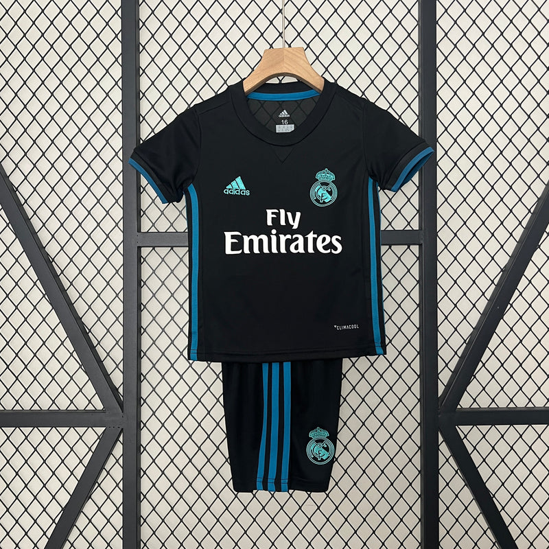 REAL MADRID II T-SHIRT 17/18 CHILDREN'S SET (RETRO)